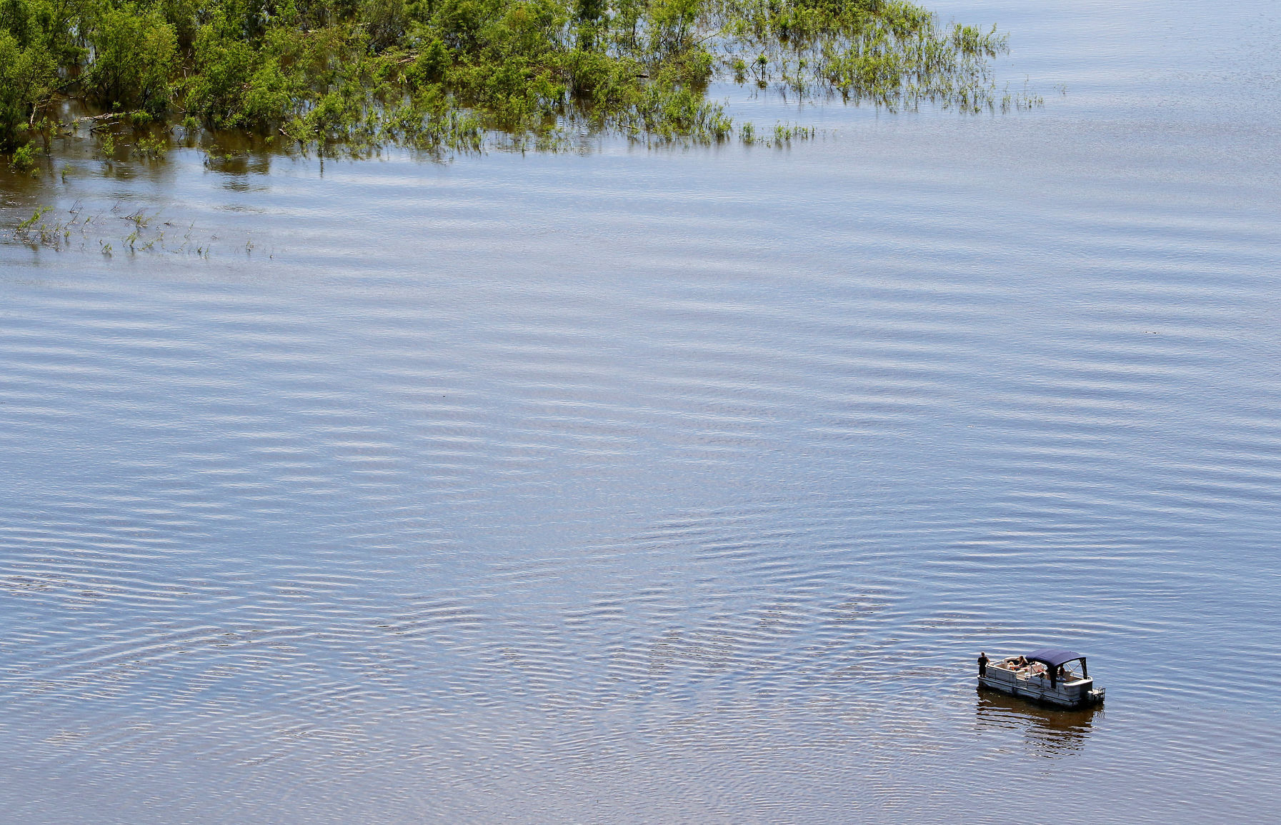 THE GREAT RIVER-0144